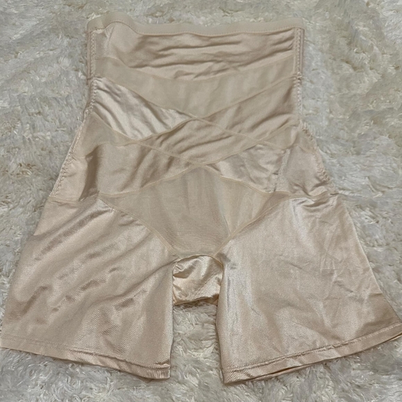 Body Shaper Slimming Mid Thigh Short Nude Sz. 2XL - Picture 1 of 3
